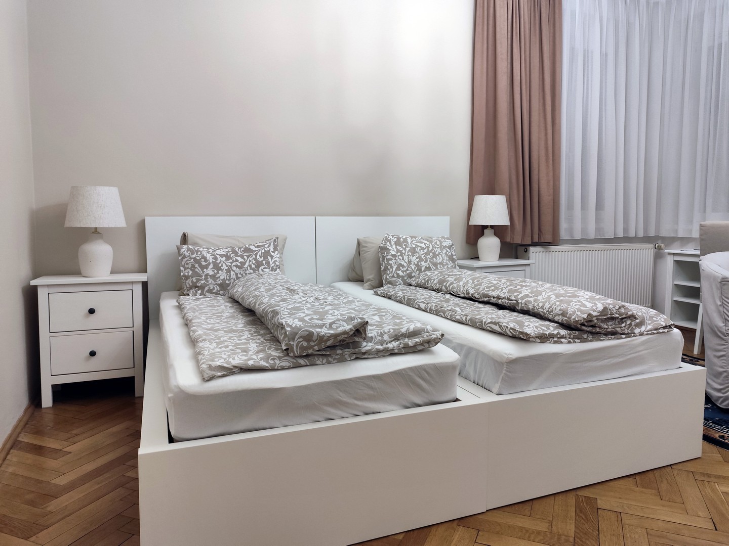 Apartmá s rohovou vanou (pokoj č. 6)