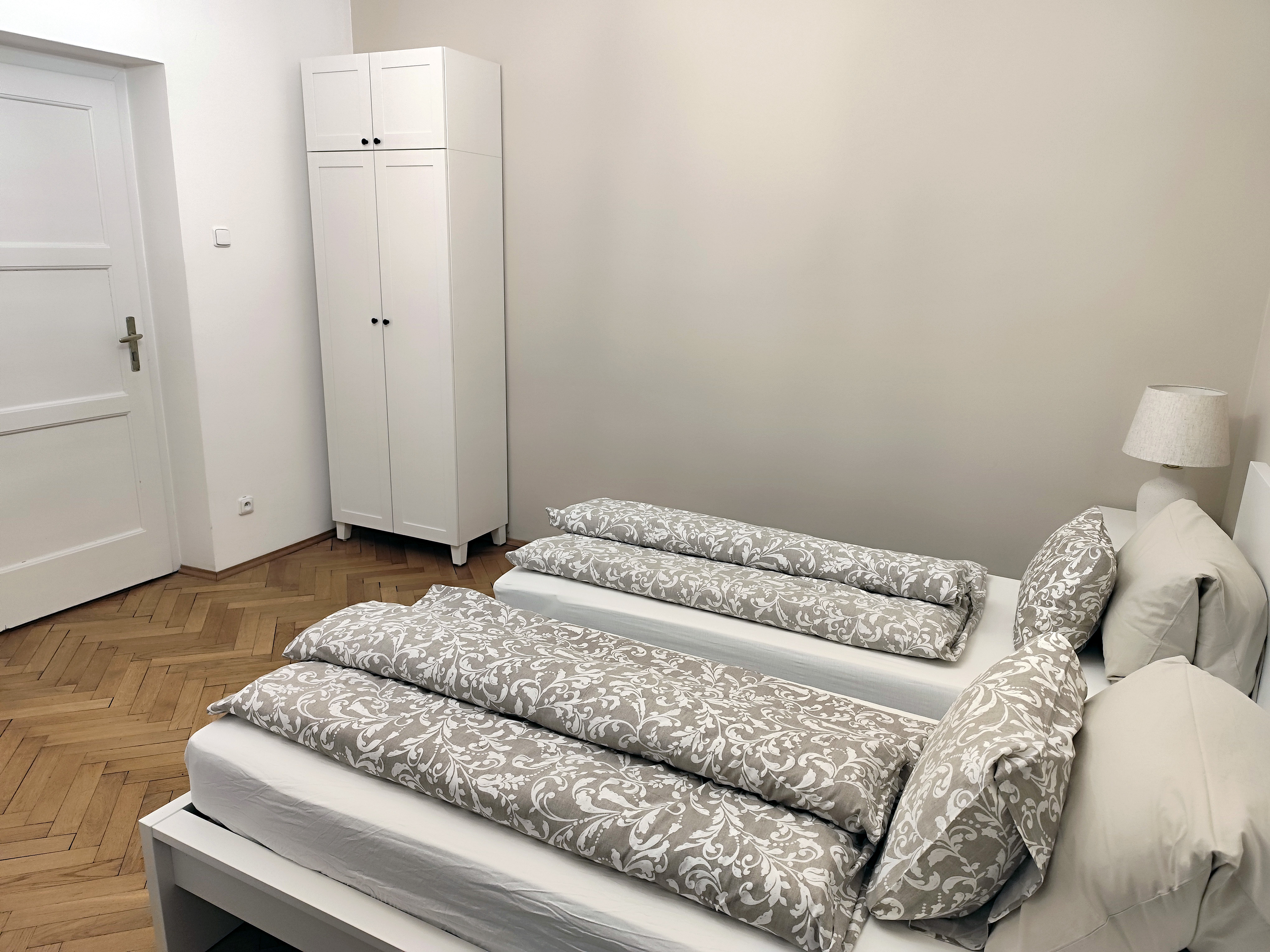 Apartmá s rohovou vanou (pokoj č. 6)